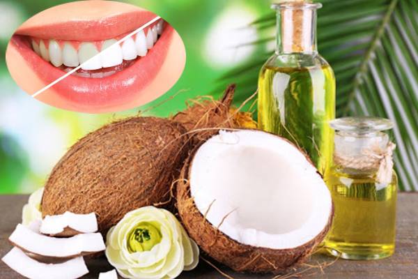 Ngậm dầu dừa là một trong những phương pháp tẩy trắng răng tại nhà đơn giản mà hiệu quả